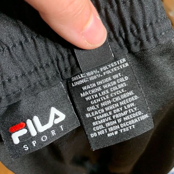 Fila Womens Athletic Shorts Moisture Wicking Reflective Cool Factor Black 1X - Picture 7 of 9